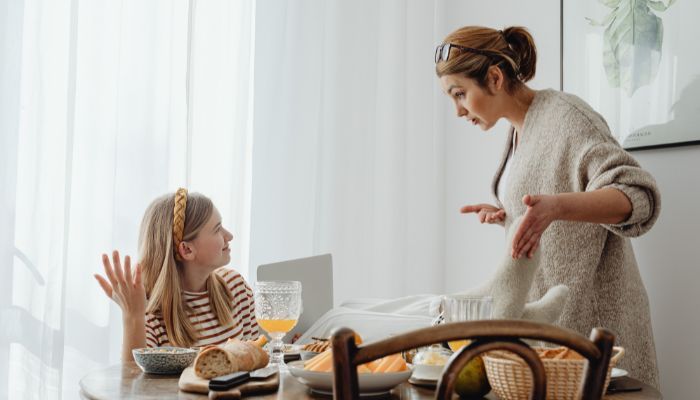 Tuổi dậy thì dễ nổi loạn